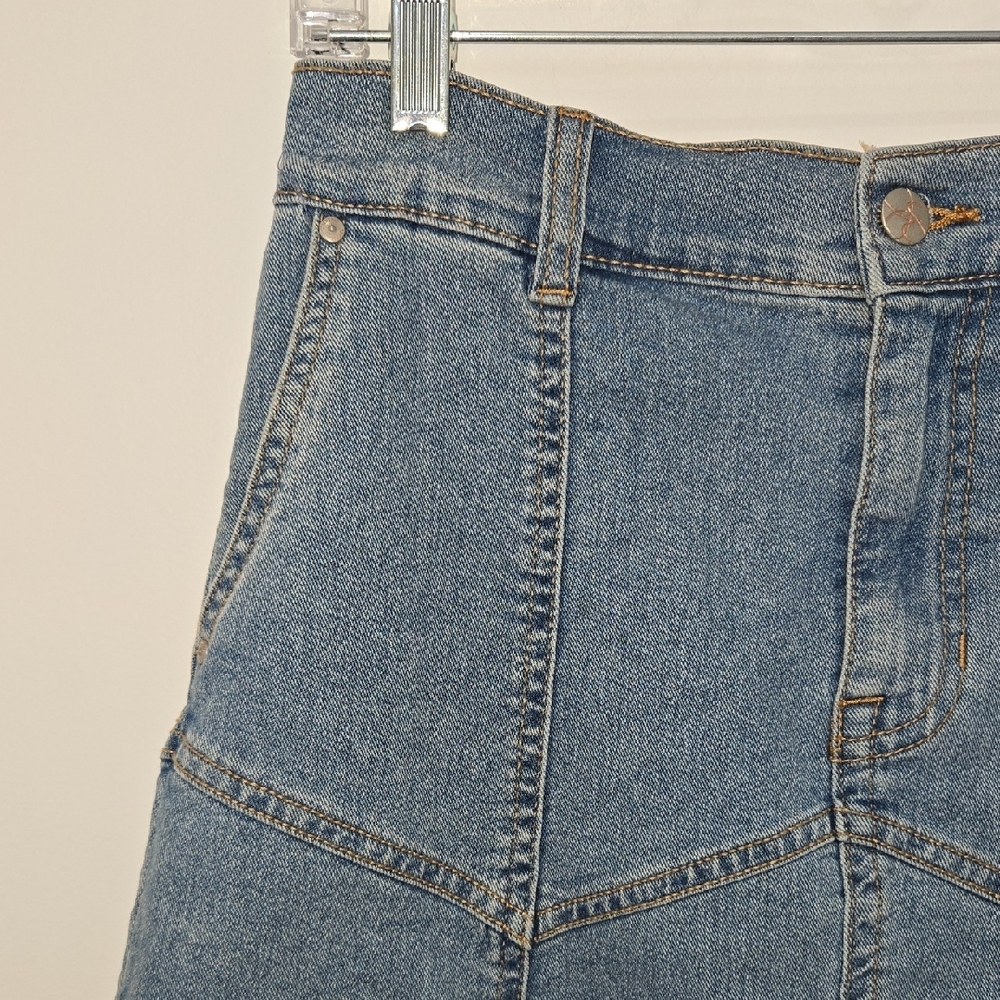 Jessica Simpson A-Line Horizontal Paneled Midi Denim Blue Skirt Size 6 - Picture 2 of 7